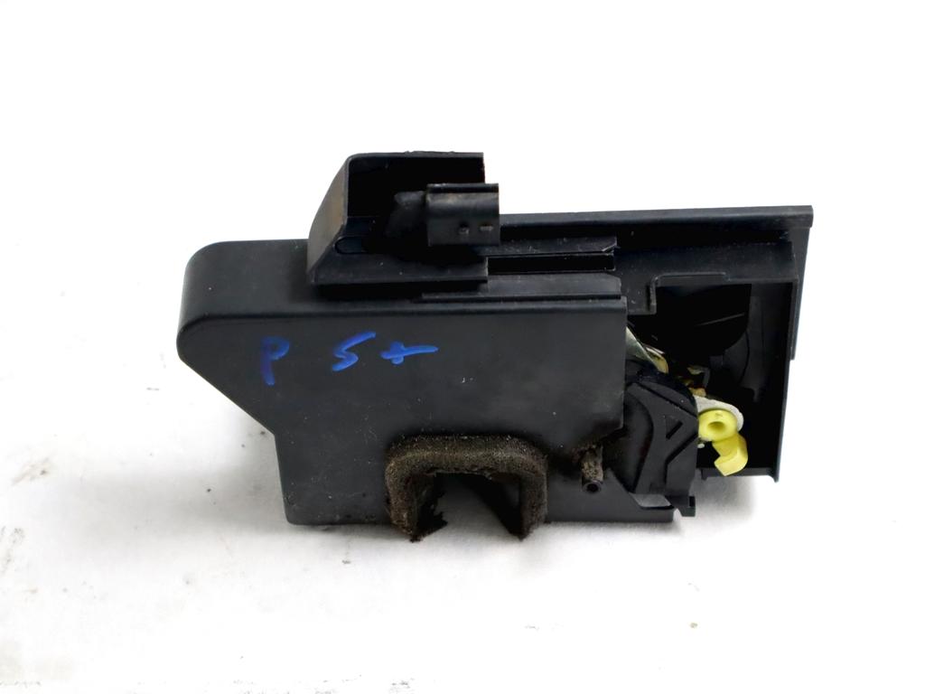825033052R CHIUSURA SERRATURA PORTA POSTERIORE SINISTRA DACIA SANDERO 1.0 B 67KW 6M 5P (2023) RICAMBIO USATO
