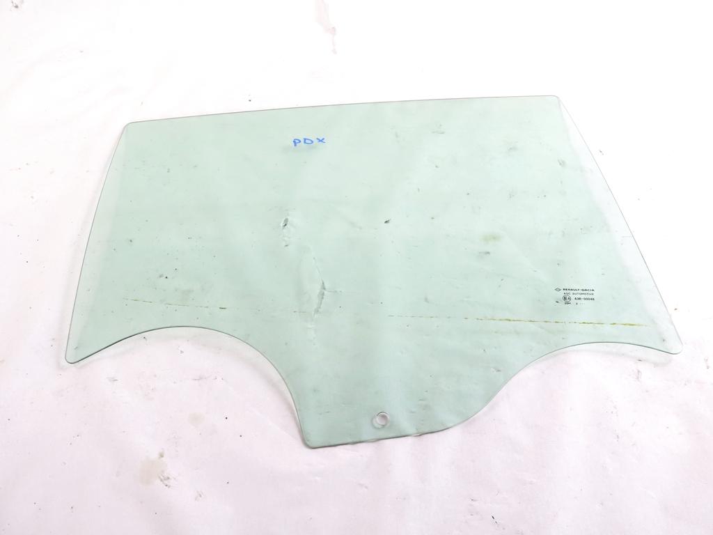 823008190R VETRO SCENDENTE PORTA POSTERIORE DESTRA DACIA SANDERO 1.0 B 67KW 6M 5P (2023) RICAMBIO USATO