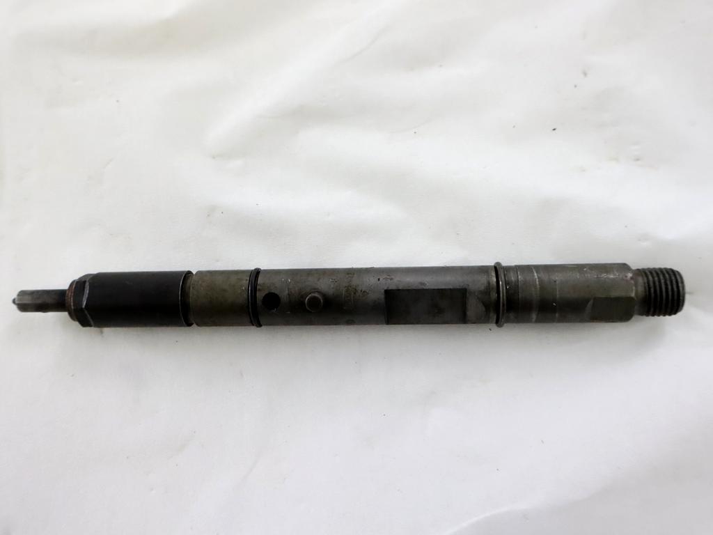 059130201F INIETTORE DIESEL AUDI A4 SW 2.5 D 4X4 132KW AUT 5P (2003) RICAMBI USATO