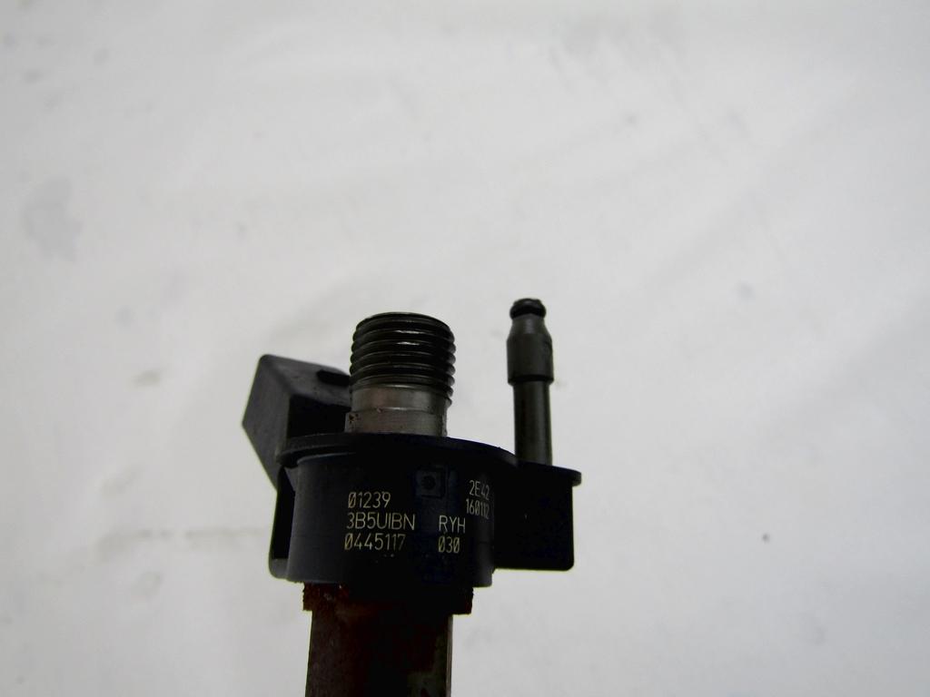 7823461 INIETTORE DIESEL BMW SERIE 5 525XD SW F11 2.0 D 160KW 4X4 AUT 5P (2016) RICAMBIO USATO 0445117030