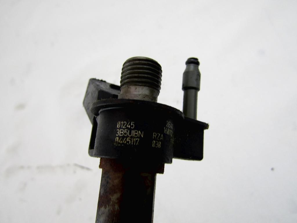 7823461 INIETTORE DIESEL BMW SERIE 5 525XD SW F11 2.0 D 160KW 4X4 AUT 5P (2016) RICAMBIO USATO 0445117030