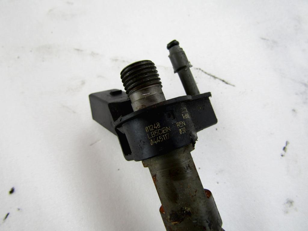 7823461 INIETTORE DIESEL BMW SERIE 5 525XD SW F11 2.0 D 160KW 4X4 AUT 5P (2016) RICAMBIO USATO 0445117030