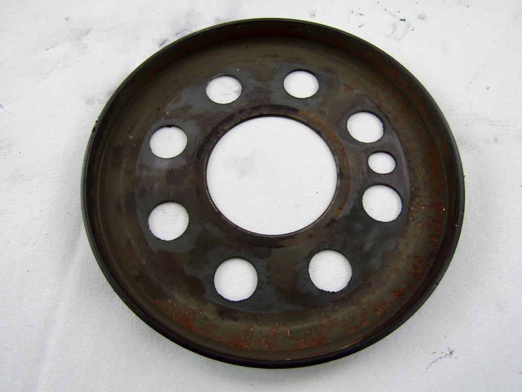 11147797492 PULEGGIA ALBERO MOTORE BMW SERIE 5 525XD SW F11 2.0 D 160KW 4X4 AUT 5P (2016) RICAMBIO USATO