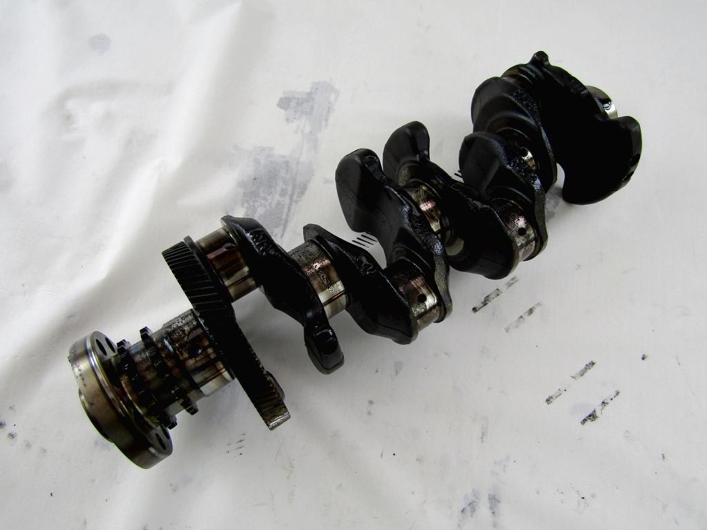11217803479 ALBERO MOTORE BMW SERIE 5 525XD SW F11 2.0 D 160KW 4X4 AUT 5P (2016) RICAMBIO USATO