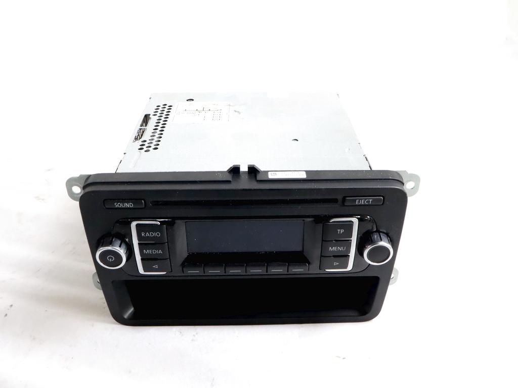 5M0035156D AUTORADIO SISTEMA MULTIMEDIALE VOLKSWAGEN POLO 1.2 B 44KW 5M 5P (2014) RICAMBIO USATO (NON FORNIAMO CODICE AUTORADIO, MA SOLO NUMERO DI TELAIO VEICOLO)