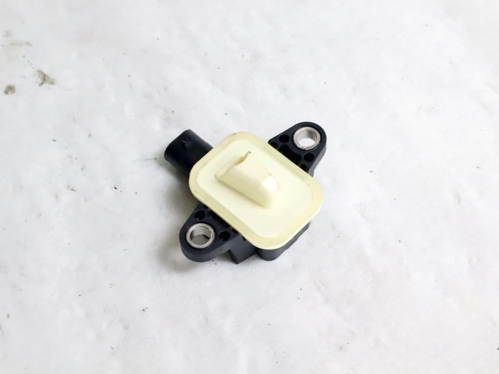 4H0955557 SENSORE AIRBAG VOLKSWAGEN POLO 1.2 B 44KW 5M 5P (2014) RICAMBIO USATO