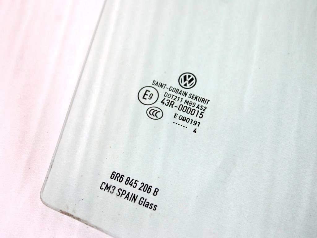 6R6845206B VETRO SCENDENTE PORTA POSTERIORE DESTRA VOLKSWAGEN POLO 1.2 B 44KW 5M 5P (2014) RICAMBIO USATO