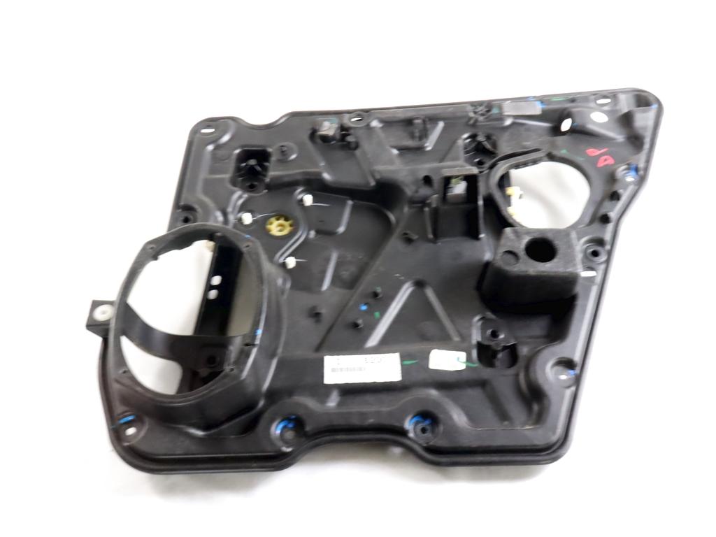 68043738AA MOTORINO MECCANISMO ALZA-VETRO ALZA-CRISTALLO PORTA POSTERIORE DESTRA DODGE JOURNEY 2.7 B 136KW AUT 5P (2010) RICAMBIO USATO 