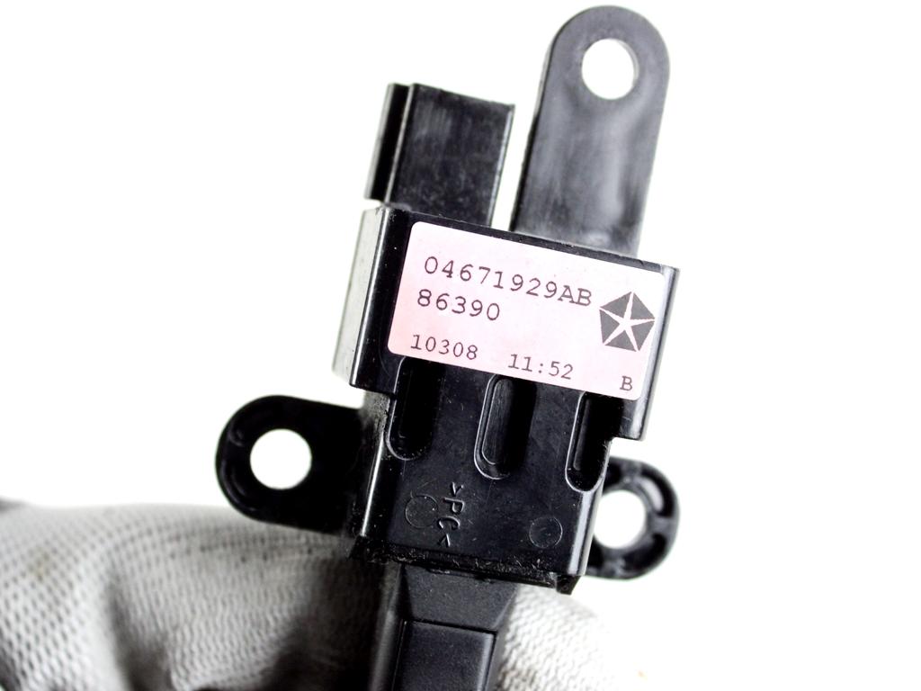 04671929AB COMANDI CRUISE CONTROL AL VOLANTE DODGE JOURNEY 2.7 B 136KW AUT 5P (2010) RICAMBIO USATO 