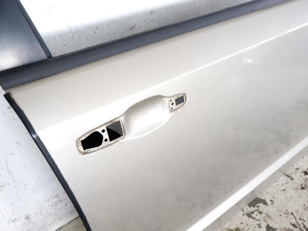 5076744AB PORTA ANTERIORE DESTRA PASSEGGERO DODGE JOURNEY 2.7 B 136KW AUT 5P (2010) RICAMBIO USATO 