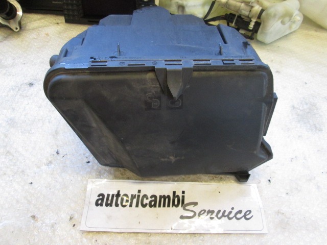 VAROVALKE/RELE' OEM N.  ORIGINAL REZERVNI DEL MERCEDES CLASSE E W211 S211 BER/SW (03/2002 - 05/2006) DIESEL LETNIK 2004