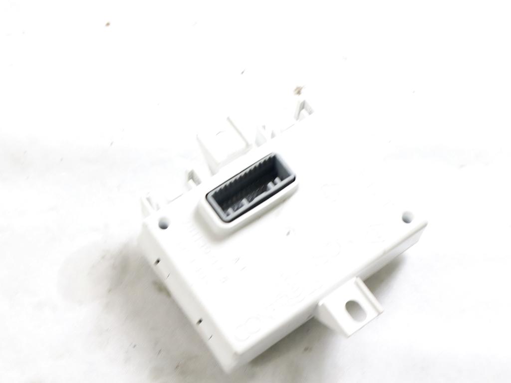 283467937R CENTRALINA MODULO AUTORADIO RENAULT CLIO 1.2 B 54KW 5M 5P (2017) RICAMBIO USATO 