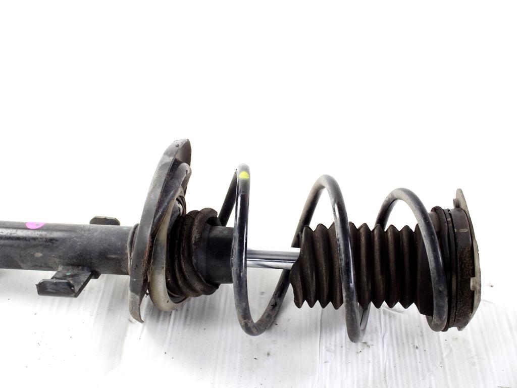 543022511R AMMORTIZZATORE ANTERIORE DESTRO O SINISTRO RENAULT CLIO 1.2 B 54KW 5M 5P (2017) RICAMBIO USATO