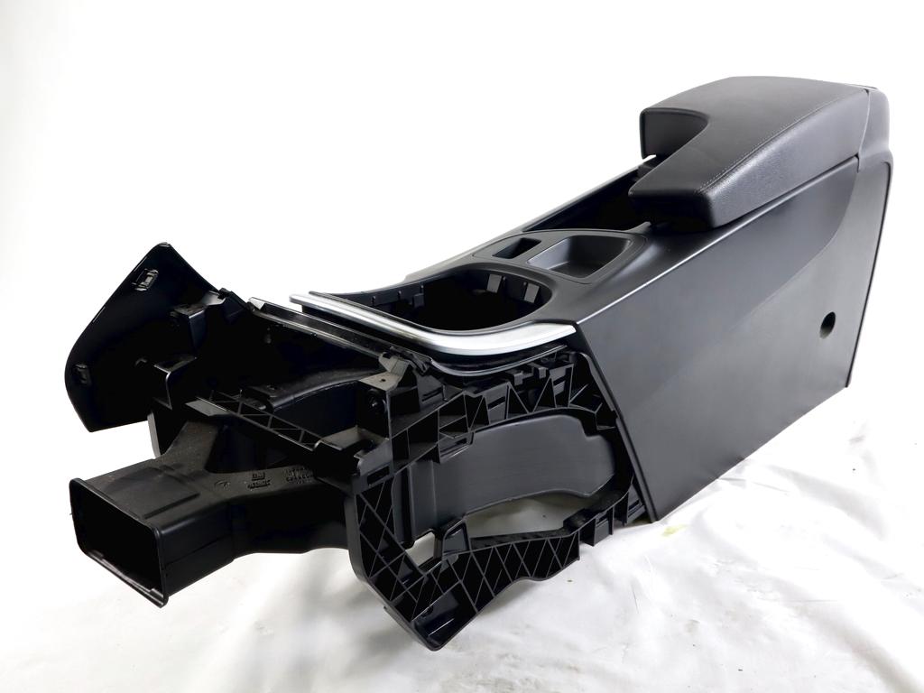 22792666 TUNNEL CENTRALE CON BRACCIOLO IN PELLE OPEL INSIGNIA A SW 2.0 D 118KW AUT 5P (2010) RICAMBIO USATO