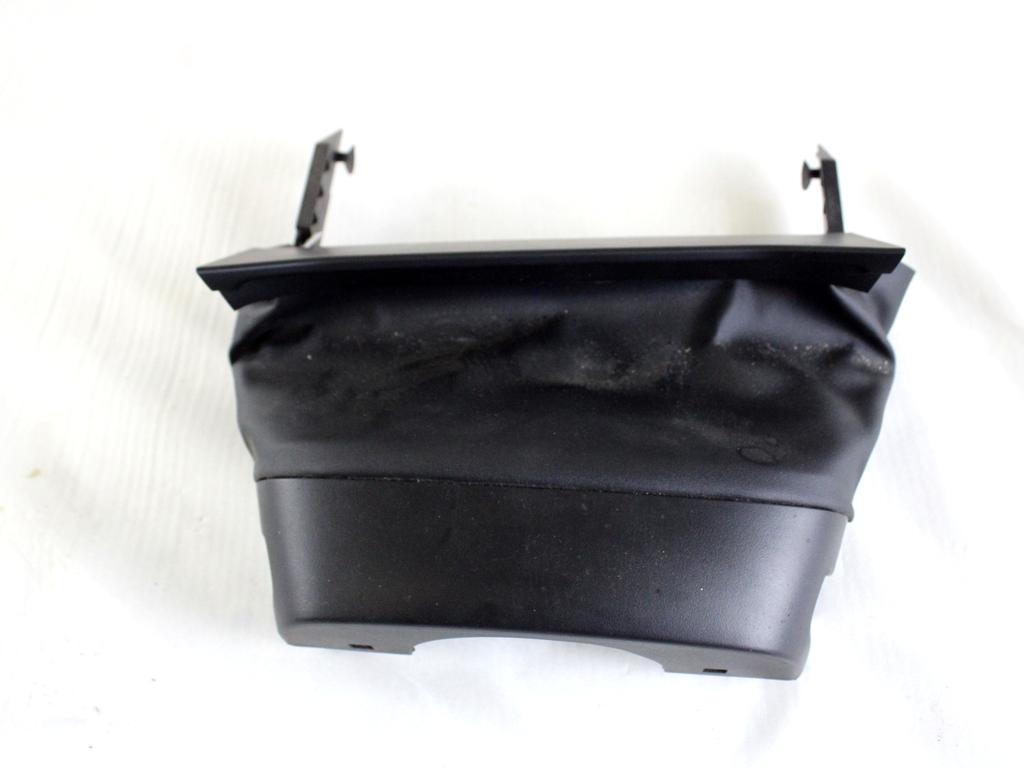 JX7B-3530-BE RIVESTIMENTO SUPERIORE PIANTONE STERZO FORD FOCUS SW ACTIVE 1.5 D 88KW 6M 5P (2019) RICAMBIO USATO