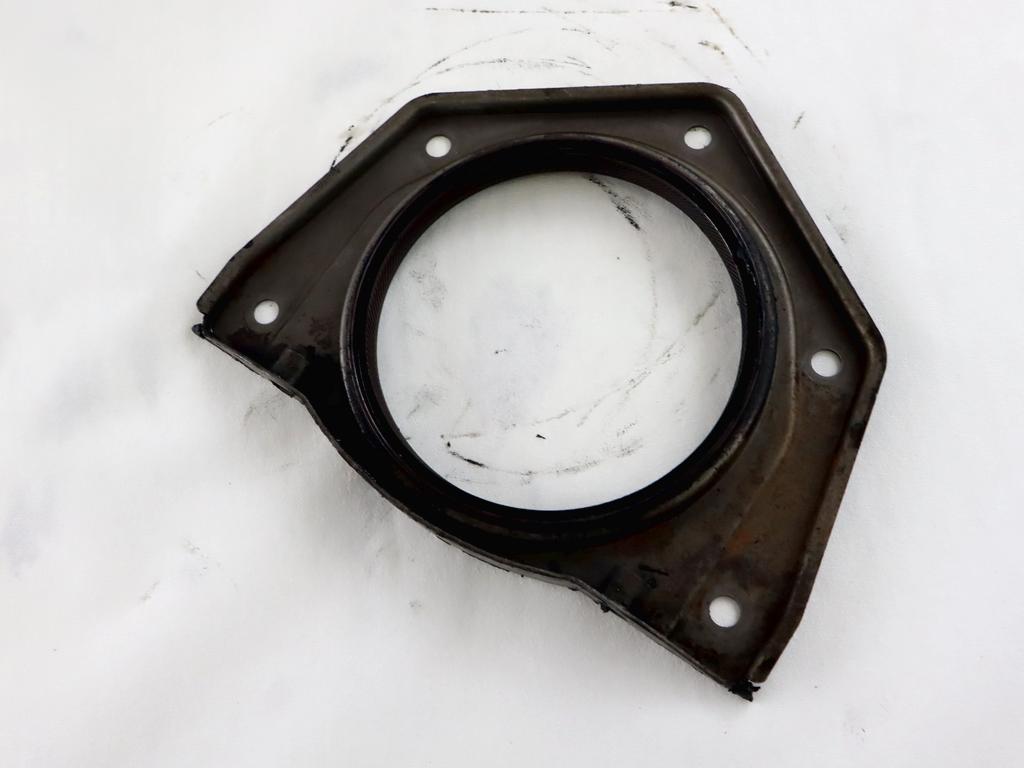 93178503 GUARNIZIONE PARAOLIO ALLOGGIAMENTO ALBERO MOTORE OPEL INSIGNIA A SW 2.0 D 118KW AUT 5P (2010) RICAMBIO USATO