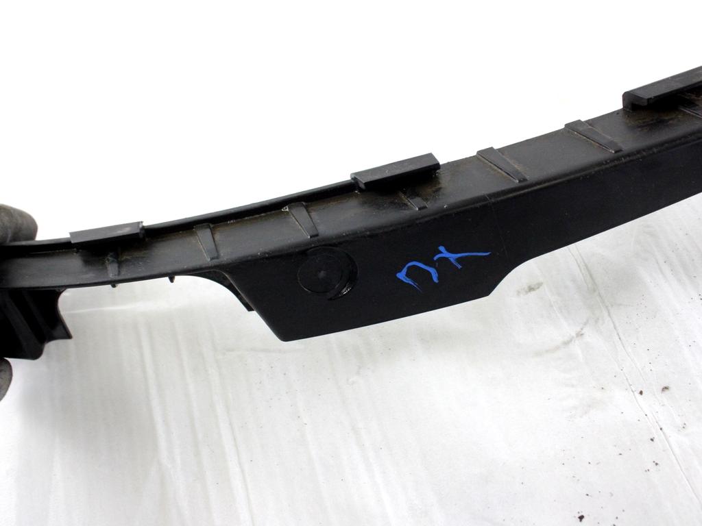 13250571 SUPPORTO PARAURTI ANTERIORE LATO DESTRO OPEL INSIGNIA A SW 2.0 D 118KW AUT 5P (2010) RICAMBIO USATO