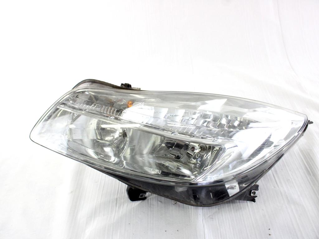 22831926 FARO FANALE ANTERIORE SINISTRO OPEL INSIGNIA A SW 2.0 D 118KW AUT 5P (2010) RICAMBIO USATO