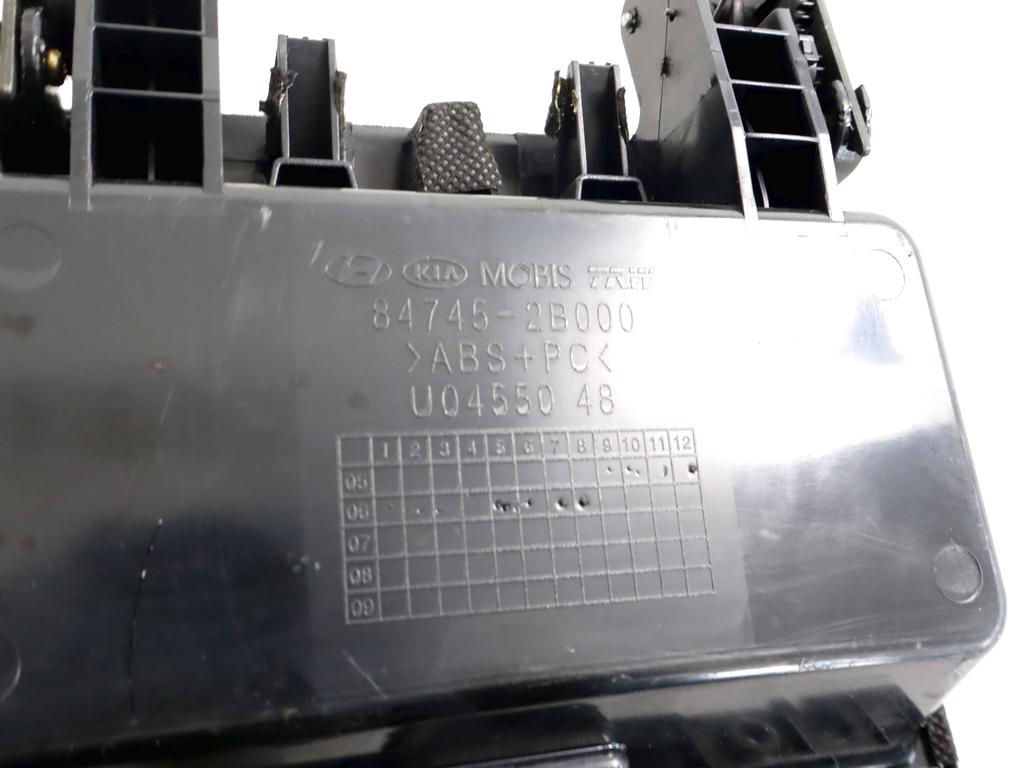 84745-2B000 CASSETTO PORTAOGGETTI SUPERIORE CRUSCOTTO HYUNDAI SANTAFE 2.2 D 4X4 114KW 5M 5P (2007) RICAMBIO USATO 