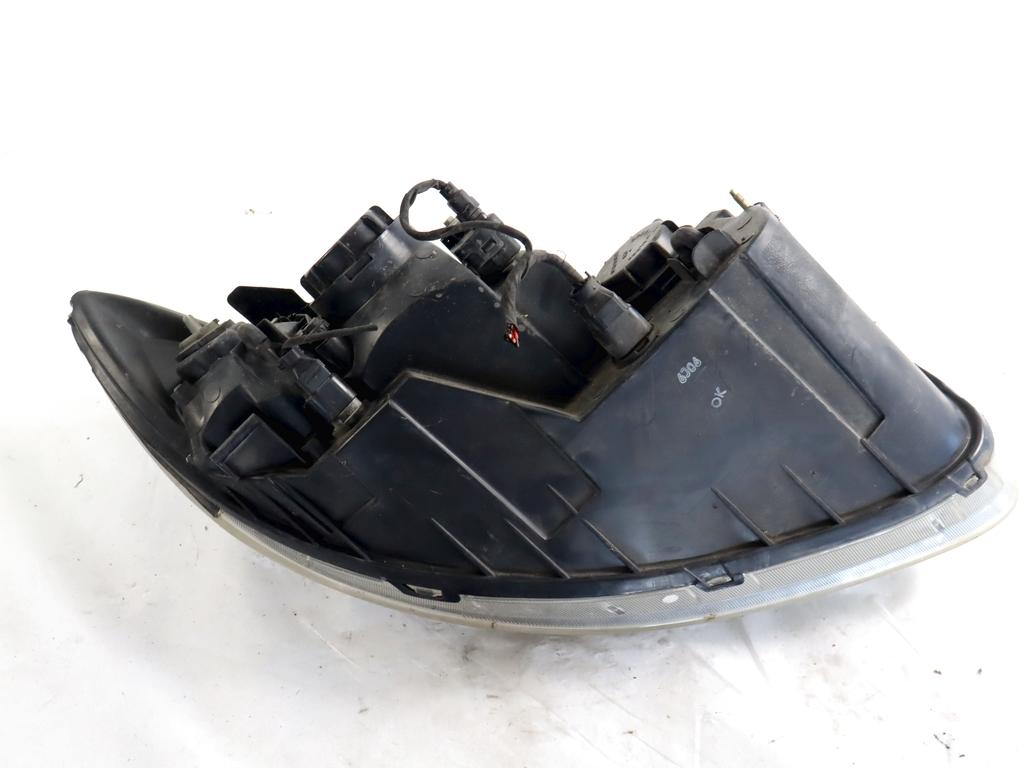 921012B020 FARO FANALE ANTERIORE SINISTRO HYUNDAI SANTAFE 2.2 D 4X4 114KW 5M 5P (2007) RICAMBIO USATO TRASPARENTE OPACIZZATO