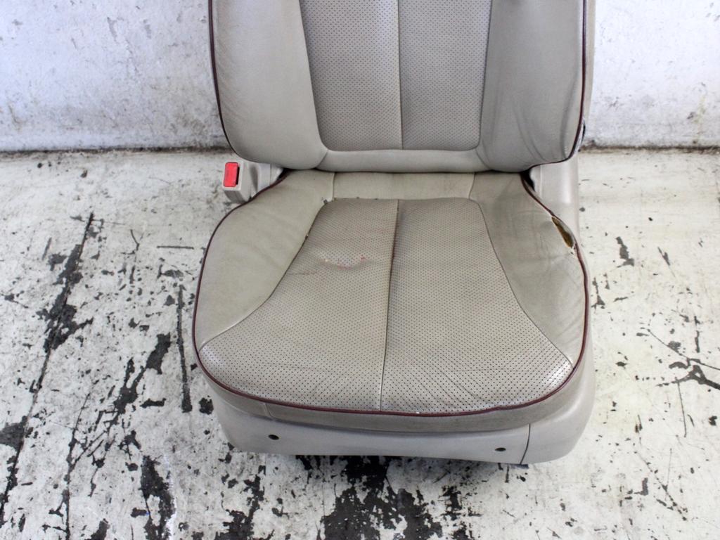 883102B010 SEDILE ANTERIORE SINISTRO GUIDATORE IN PELLE HYUNDAI SANTAFE 2.2 D 4X4 114KW 5M 5P (2007) RICAMBIO USATO PELLE DANNEGGIATA