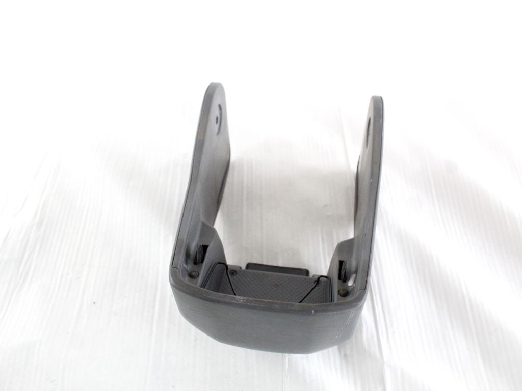 5563042010B0 RIVESTIMENTO TUNNEL CENTRALE POSTERIORE TOYOTA RAV4 2.0 D 4X4 85KW 5M 5P (2003) RICAMBIO USATO 