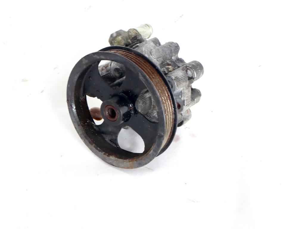 4431042090 POMPA SERVOSTERZO TOYOTA RAV4 2.0 D 4X4 85KW 5M 5P (2003) RICAMBIO USATO 