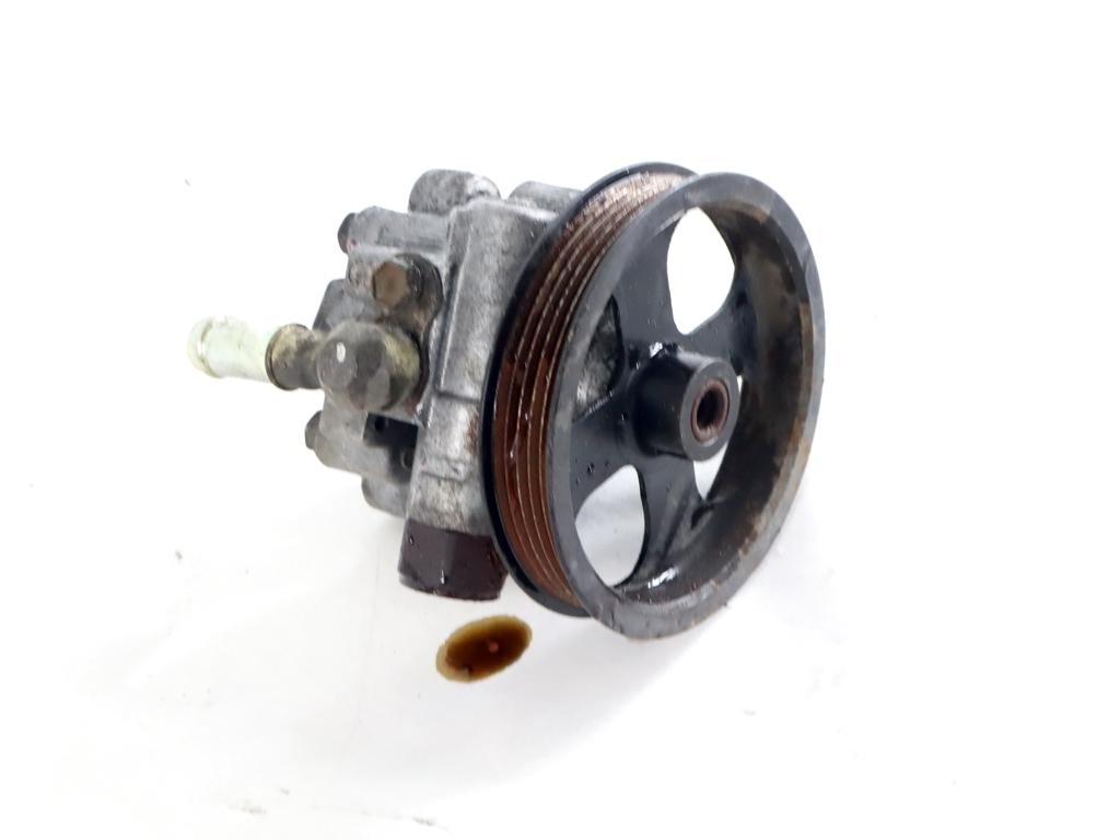 4431042090 POMPA SERVOSTERZO TOYOTA RAV4 2.0 D 4X4 85KW 5M 5P (2003) RICAMBIO USATO 