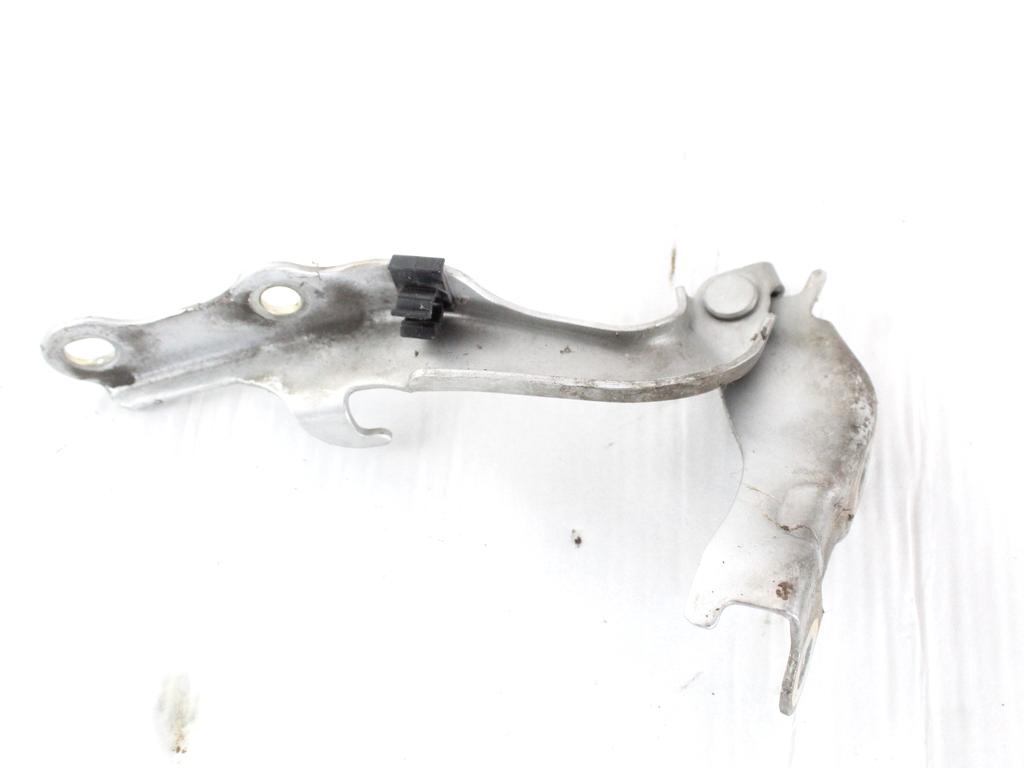 5341042030 CERNIERA COFANO ANTERIORE DESTRO TOYOTA RAV4 2.0 D 4X4 85KW 5M 5P (2003) RICAMBIO USATO 