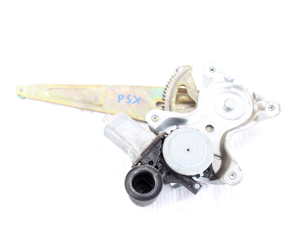 6980442020 MOTORINO MECCANISMO ALZA-VETRO ALZA-CRISTALLO PORTA POSTERIORE SINISTRA TOYOTA RAV4 2.0 D 4X4 85KW 5M 5P (2003) RICAMBIO USATO 