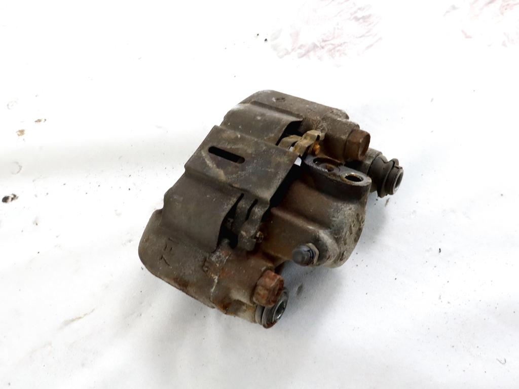 4773042050 PINZA FRENO POSTERIORE DESTRA TOYOTA RAV4 2.0 D 4X4 85KW 5M 5P (2003) RICAMBIO USATO 