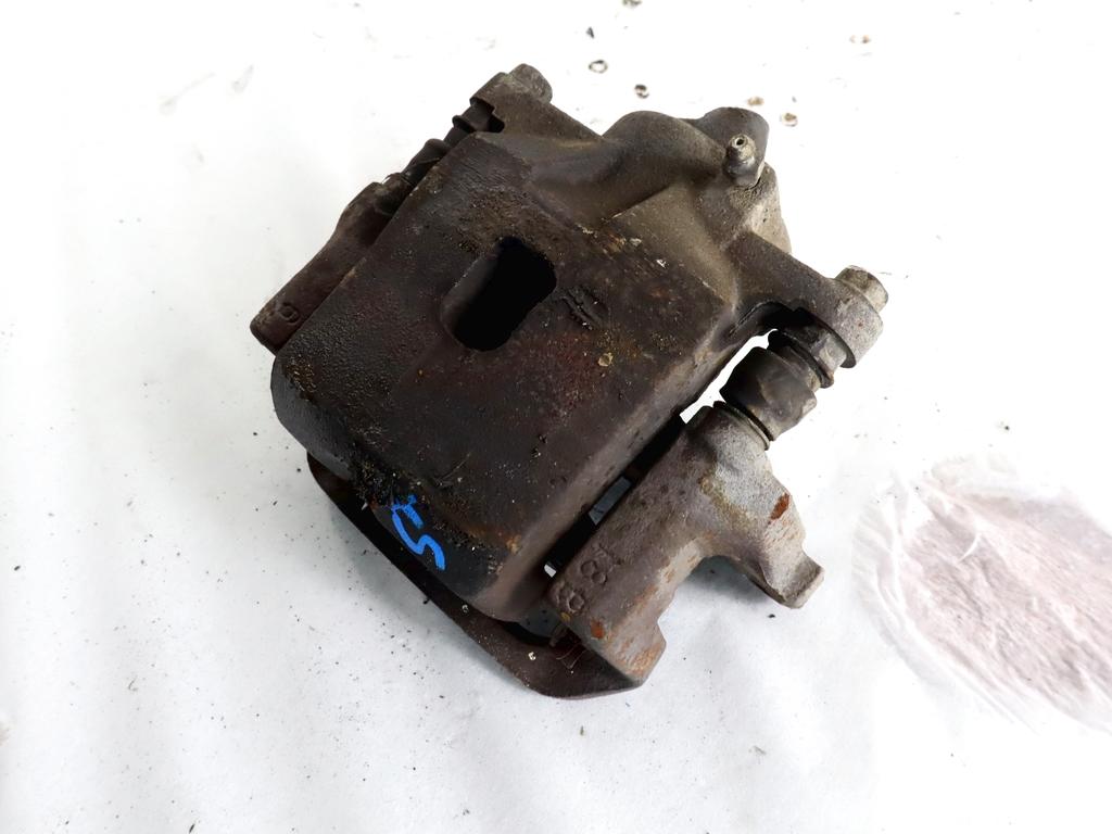 4775042040 PINZA FRENO ANTERIORE SINISTRA TOYOTA RAV4 2.0 D 4X4 85KW 5M 5P (2003) RICAMBIO USATO 