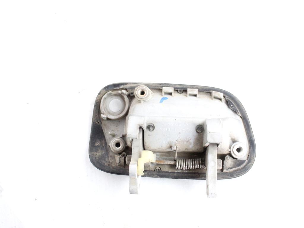 6909042060B0 MANIGLIA ESTERNA PORTELLONE COFANO POSTERIORE BAULE TOYOTA RAV4 2.0 D 4X4 85KW 5M 5P (2003) RICAMBIO USATO 