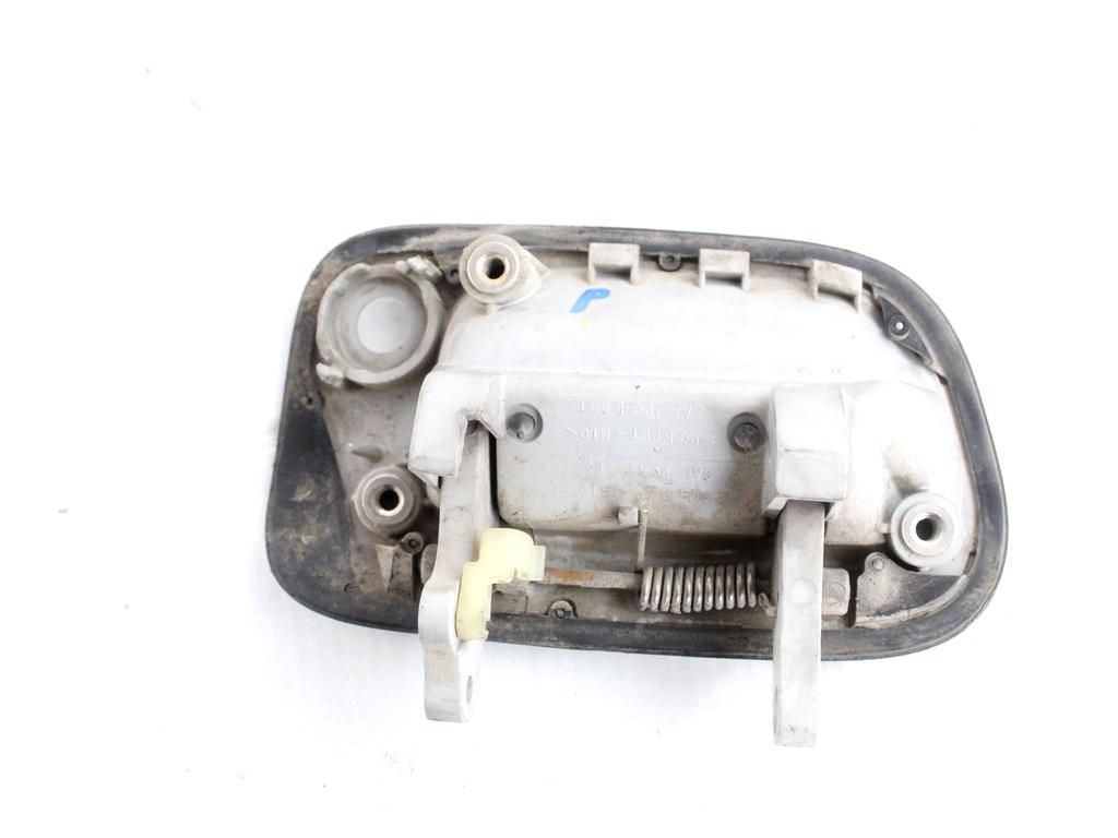 6909042060B0 MANIGLIA ESTERNA PORTELLONE COFANO POSTERIORE BAULE TOYOTA RAV4 2.0 D 4X4 85KW 5M 5P (2003) RICAMBIO USATO 