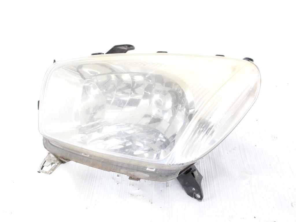 8117042180 FARO FANALE ANTERIORE SINISTRO TOYOTA RAV4 2.0 D 4X4 85KW 5M 5P (2003) RICAMBIO USATO 