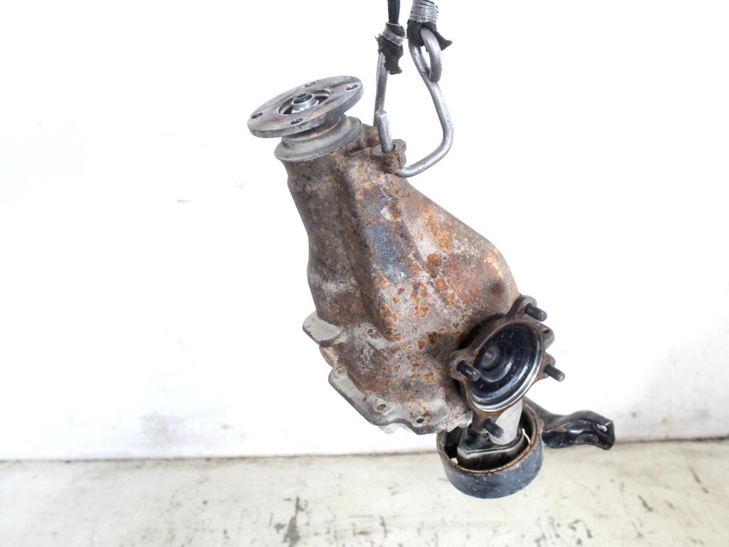 4111042011 DIFFERENZIALE POSTERIORE TOYOTA RAV4 2.0 D 4X4 85KW 5M 5P (2003) RICAMBIO USATO 