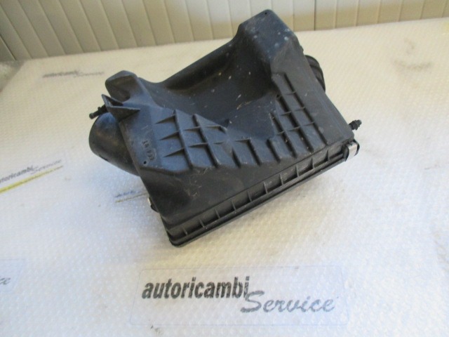 FILTAR ZRAKA OEM N. 90531002 ORIGINAL REZERVNI DEL OPEL ZAFIRA A T98 (1999 - 2005) DIESEL LETNIK 2001