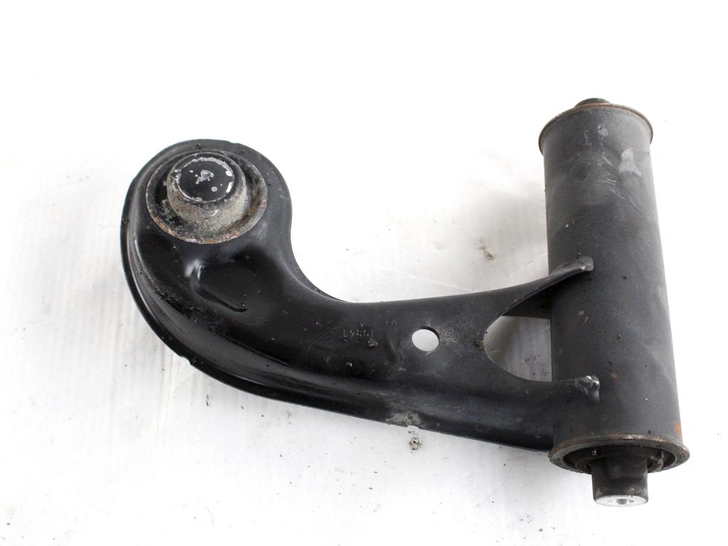 A2023304807 BRACCIO OSCILLANTE SUPERIORE ANTERIORE SINISTRO MERCEDES CLASSE CLK 200 A208 2.0 B 120KW 6M 2P (2001) RICAMBIO USATO 