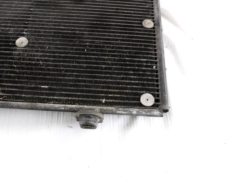 A2028300870 CONDENSATORE RADIATORE CLIMATIZZATORE CLIMA A/C MERCEDES CLASSE CLK 200 A208 2.0 B 120KW 6M 2P (2001) RICAMBIO USATO 