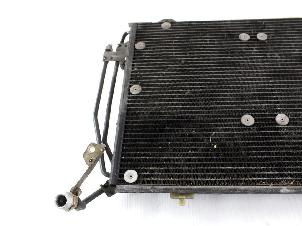 A2028300870 CONDENSATORE RADIATORE CLIMATIZZATORE CLIMA A/C MERCEDES CLASSE CLK 200 A208 2.0 B 120KW 6M 2P (2001) RICAMBIO USATO 