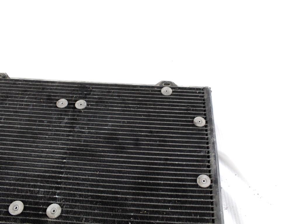 A2028300870 CONDENSATORE RADIATORE CLIMATIZZATORE CLIMA A/C MERCEDES CLASSE CLK 200 A208 2.0 B 120KW 6M 2P (2001) RICAMBIO USATO 