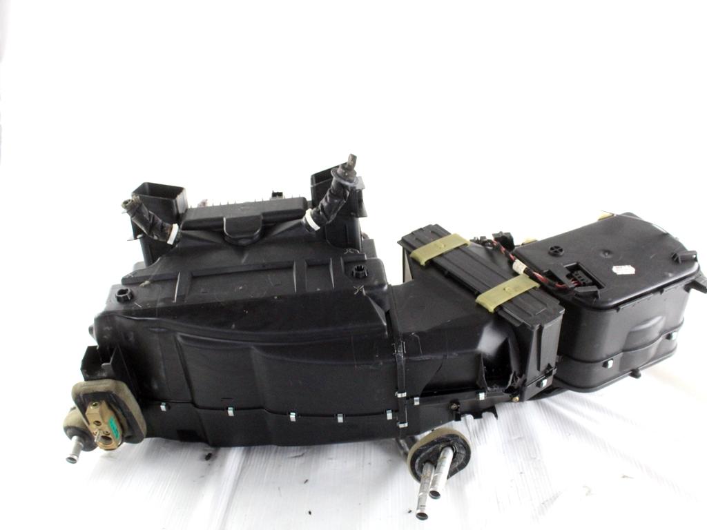 2028302762 SCATOLA RISCALDAMENTO CLIMATIZZATORE MERCEDES CLASSE CLK 200 A208 2.0 B 120KW 6M 2P (2001) RICAMBIO USATO 