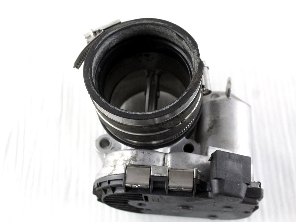 A1110980109 CORPO FARFALLATO VALVOLA A FARFALLA MERCEDES CLASSE CLK 200 A208 2.0 B 120KW 6M 2P (2001) RICAMBIO USATO 