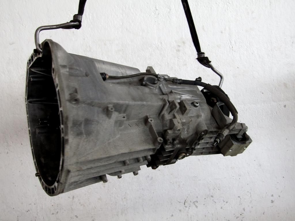 A2202701000 CAMBIO MECCANICO MERCEDES CLASSE CLK 200 A208 2.0 B 120KW 6M 2P (2001) RICAMBIO USATO R2032610701 2032609400