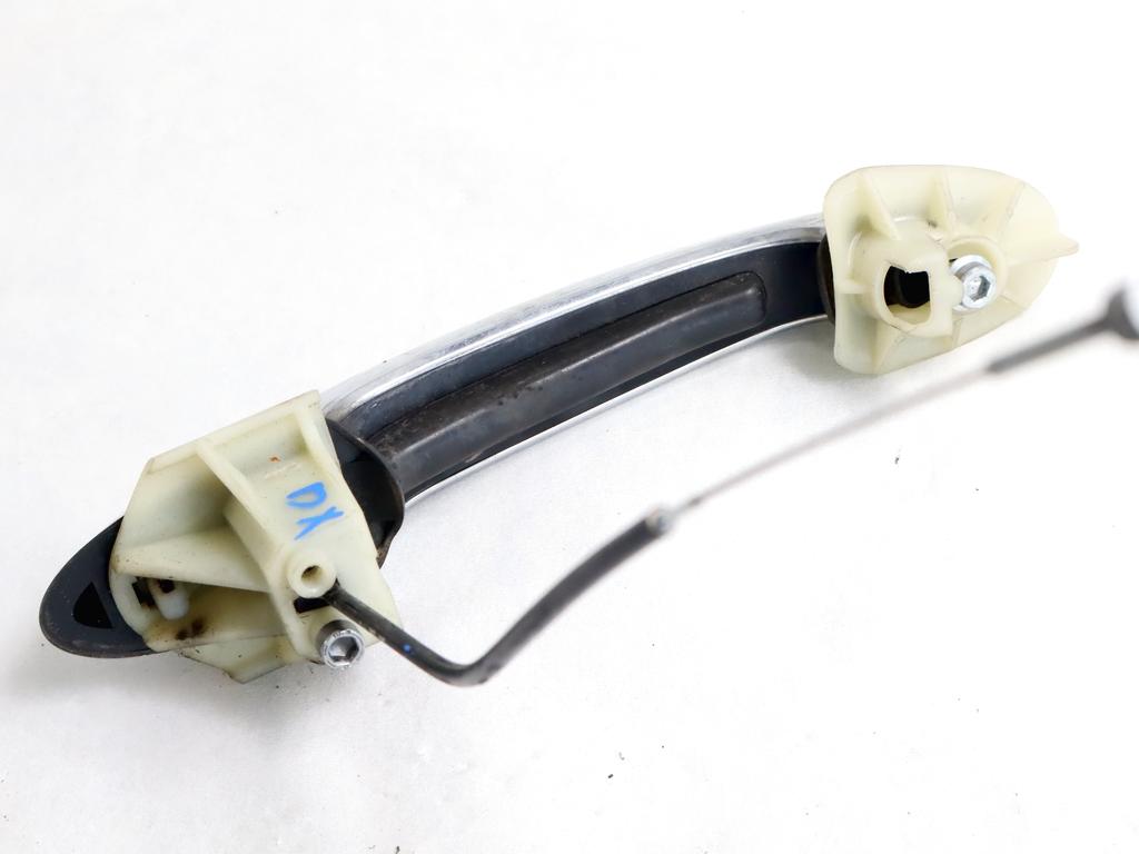 51217198472 MANIGLIA ESTERNA PORTA ANTERIORE DESTRA MINI COOPER D R56 1.6 D 80KW 6M 3P (2009) RICAMBIO USATO 