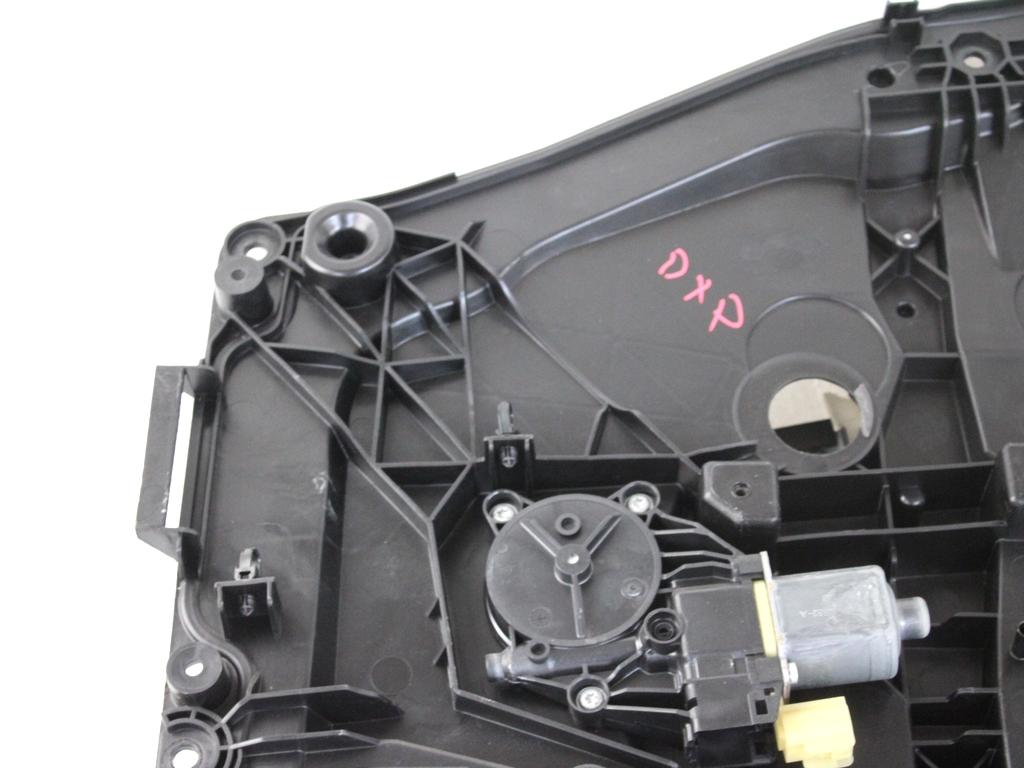 1579840 MOTORINO MECCANISMO ALZA-VETRO ALZA-CRISTALLO PORTA POSTERIORE DESTRA FORD FIESTA 1.2 D 44KW 5M 5P (2011) RICAMBIO USATO