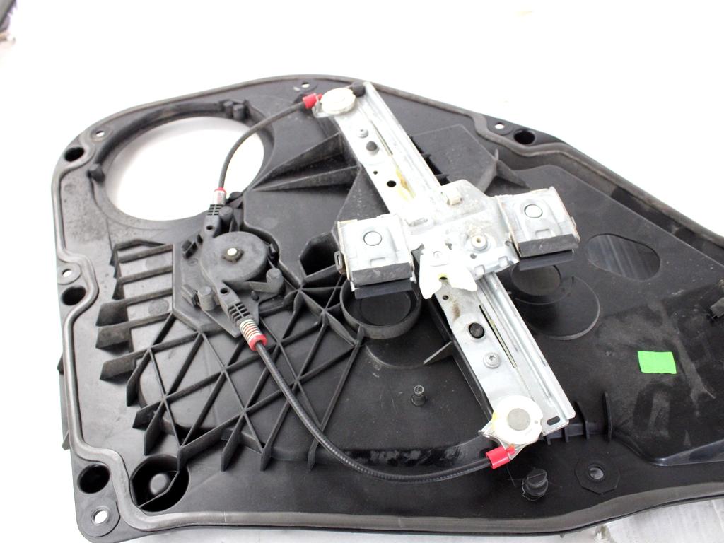 1579840 MOTORINO MECCANISMO ALZA-VETRO ALZA-CRISTALLO PORTA POSTERIORE DESTRA FORD FIESTA 1.2 D 44KW 5M 5P (2011) RICAMBIO USATO