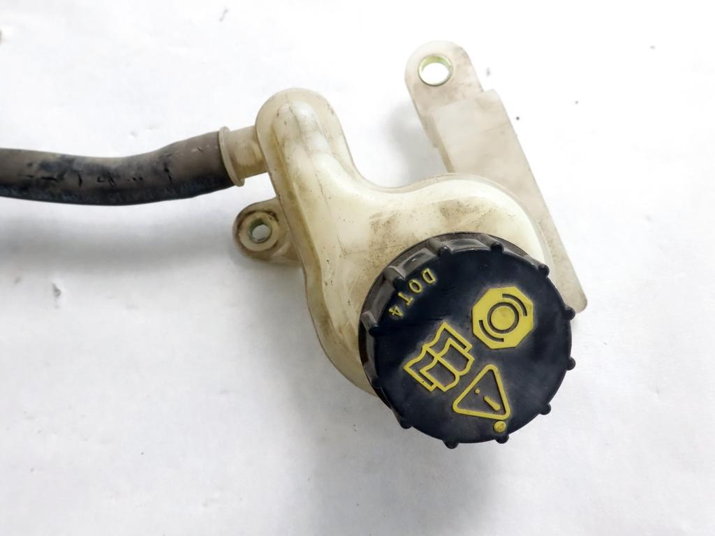 1822308 VASCHETTA SERBATOIO LIQUIDO FRENI FORD FIESTA 1.2 B 44KW 5M 5P (2011) RICAMBIO USATO