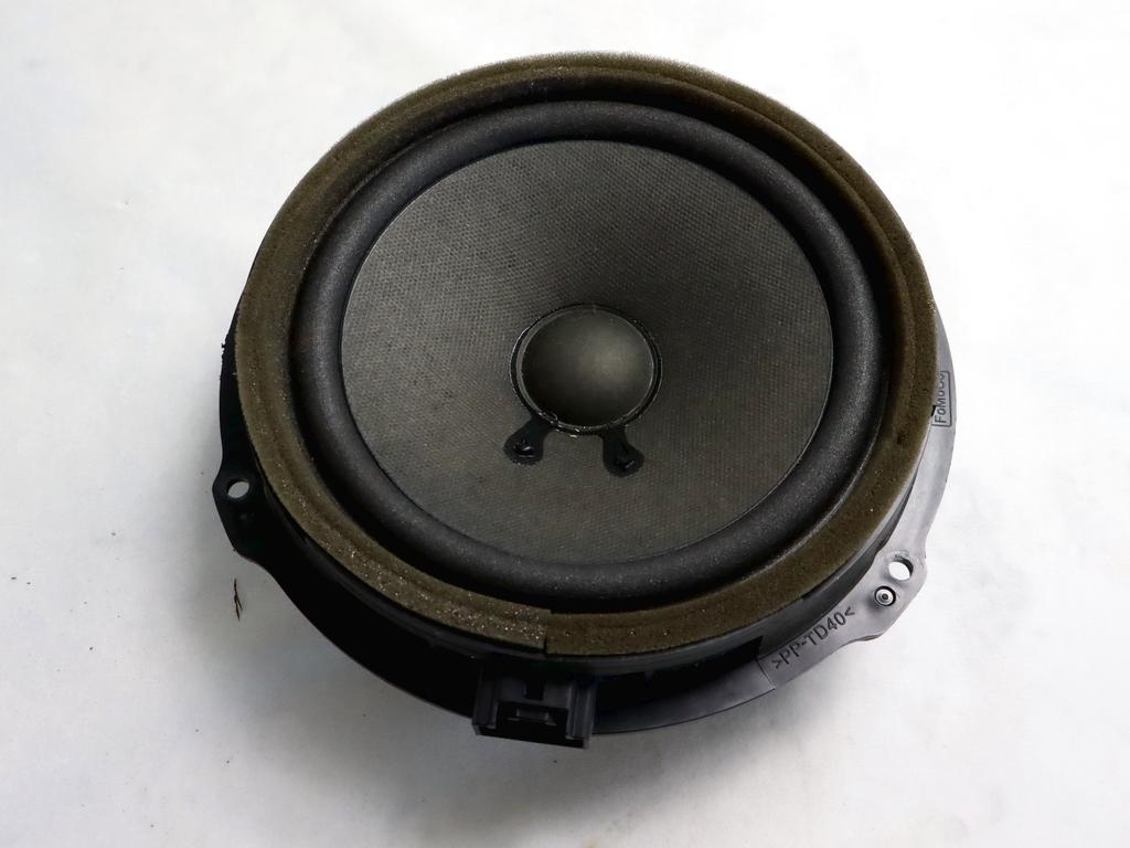 AA6T-18808-AA CASSA ALTOPARLANTE PORTA ANTERIORE FORD FIESTA 1.2 B 44KW 5M 5P (2011) RICAMBIO USATO