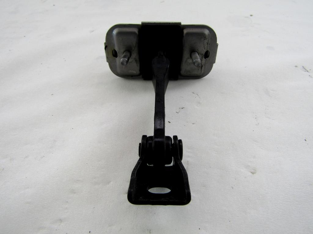 9823917080 TIRANTE FERMO PORTA ANTERIORE CITROEN C3 1.2 B 60KW 5M 5P (2018) RICAMBIO USATO